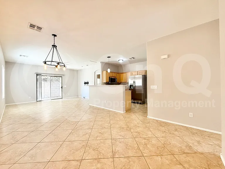 8737 E Fountain St — Photo 7