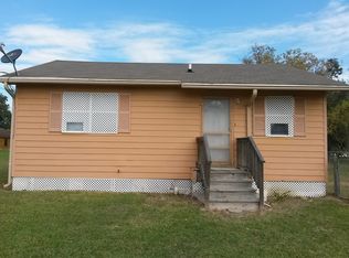 6620 Lewis Rd, Hitchcock, TX 77563