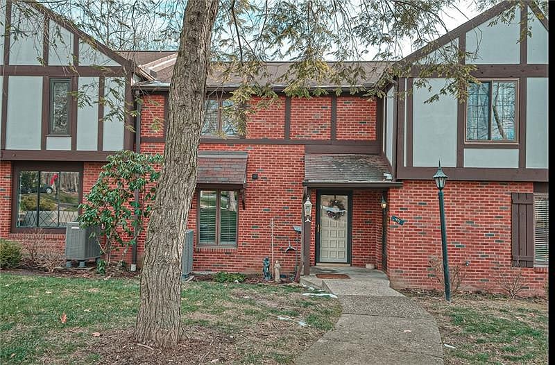 1st image of 409 Sewickley Heights Dr
