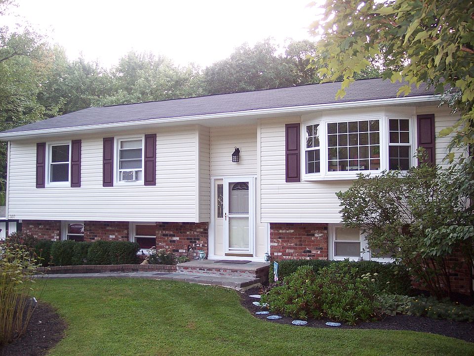 1st image of 337 Hickory Ave