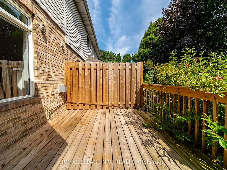 5200 Dorchester Rd #3 — Photo 32