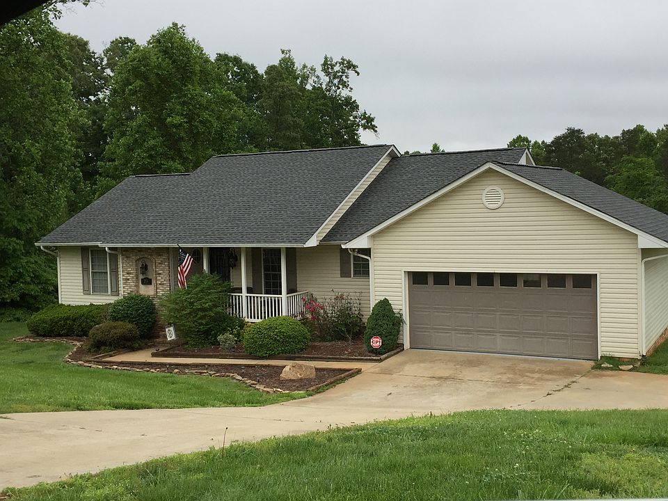 1st image of 114 Zurich Ln