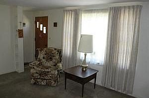 5th image of 326 Westchester Blvd