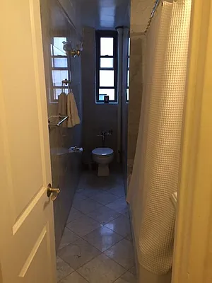 Rented by Real Estate Investors Group LLC | media 18