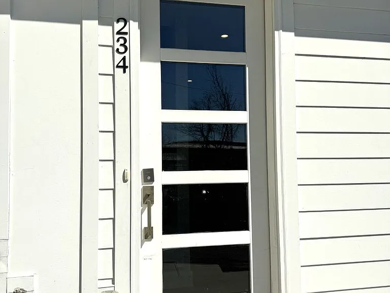 234 Oceola Ave — Photo 3