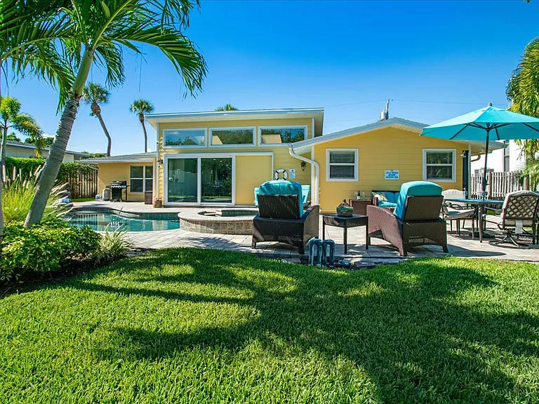 339 Avenida De Paradisio — Photo 54
