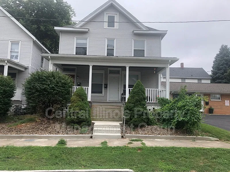 403 E Monroe St #2