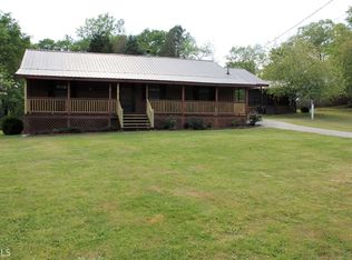 218 Sweeper Smith Rd, Newnan, GA 30263