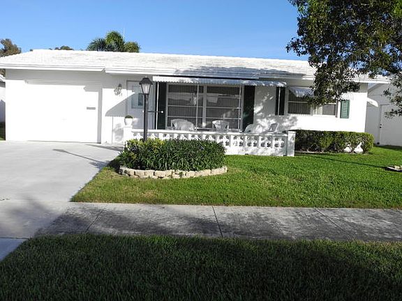 2nd image of 128 Leisureville Blvd