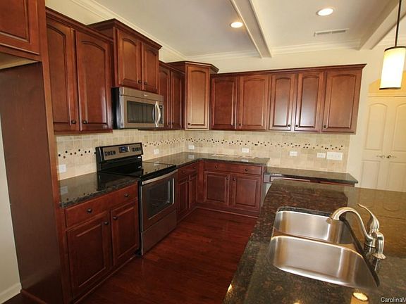 2nd image of 8226 Cool Springs Ct #173