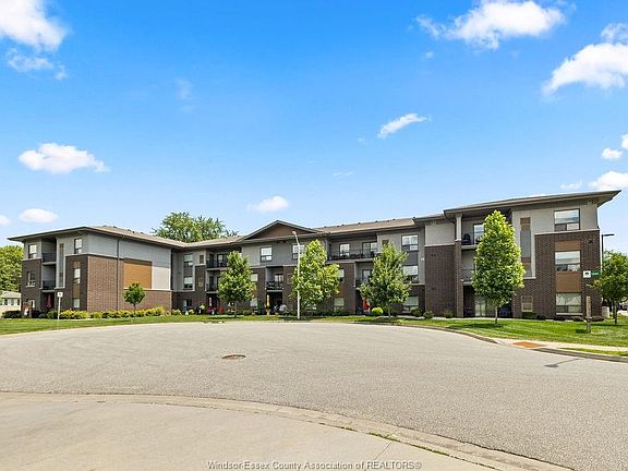 2nd image of 5840 Newman Blvd #203