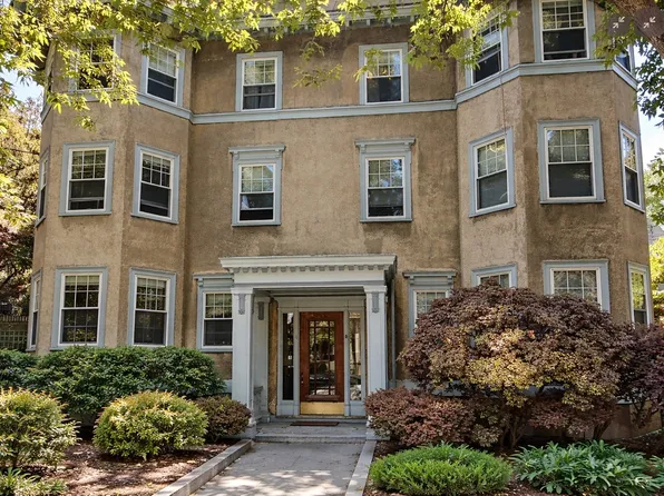 8 Forest Street, Cambridge, Ma