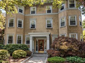 8 Forest Street, Cambridge, Ma