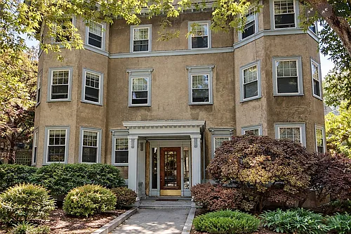8 Forest St Photo 1