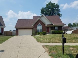 7303 Strive Ln, Louisville, KY 40258