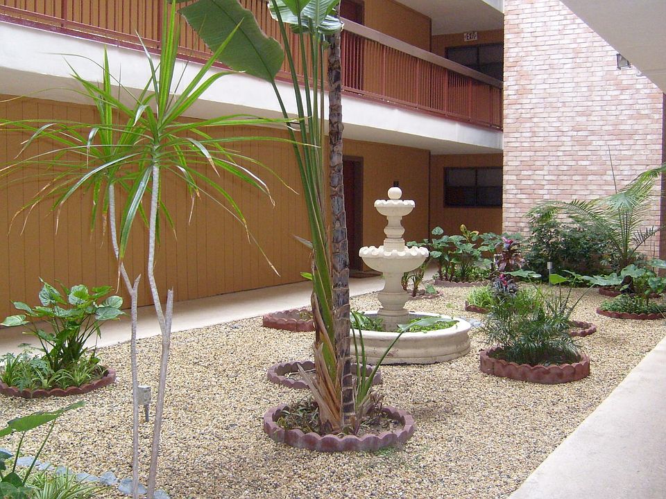 Inner court