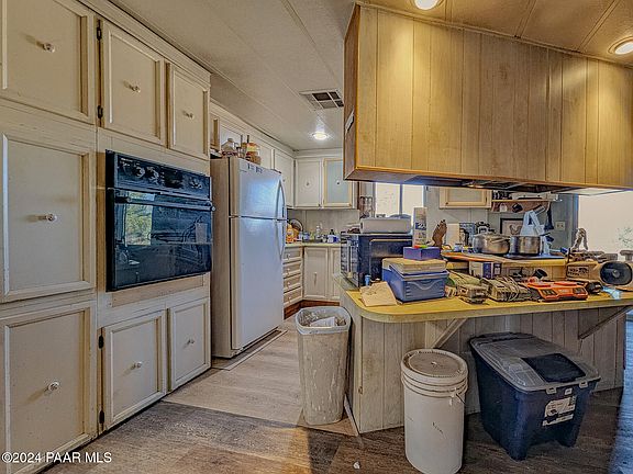 5th image of 1855 N Liana Dr