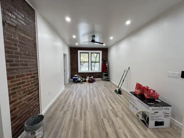 22 73rd Street image 18 of 32