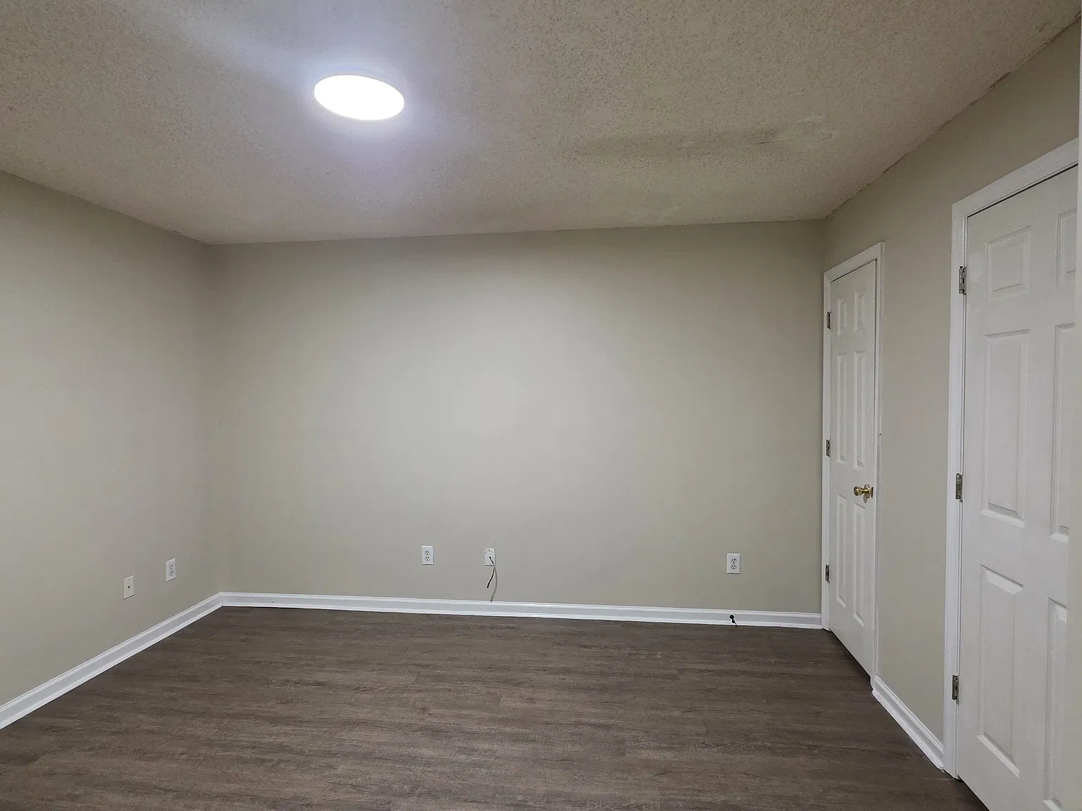 2 bed, 900 sqft, $895 — Photo 4
