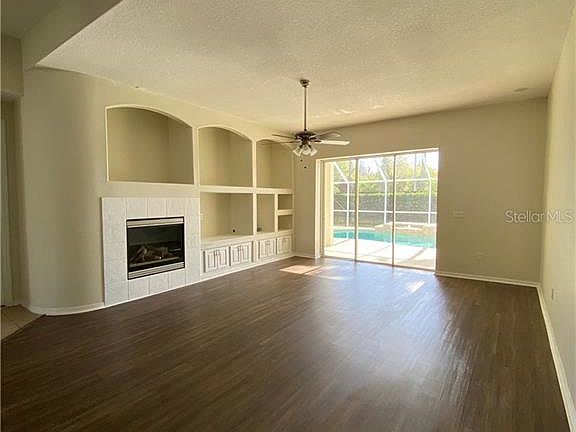 3rd image of 18207 Wimbledon Green Pl