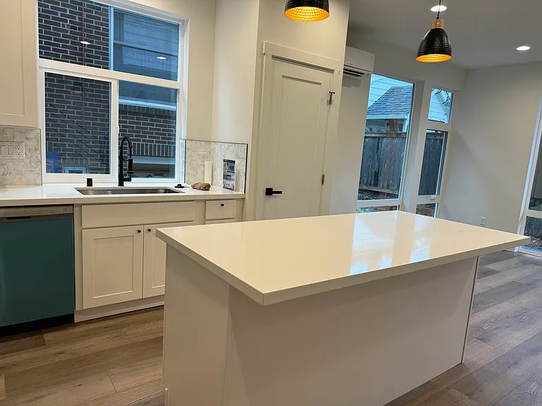 8052 Mary Ave NW #B — Photo 32