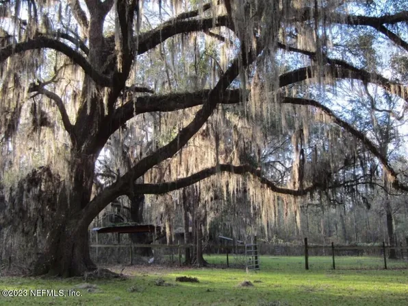 1152 NE FORD Drive, Madison, FL 32340