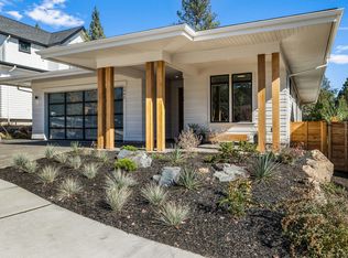 1942 NW Fields St, Bend, OR 97703
