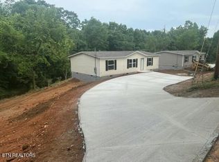 1487 Shields Ferry Rd, Morristown, TN 37814