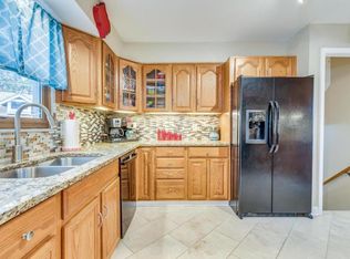 8021 Hill Rd NW, Canal Winchester, OH 43110