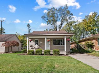 23021 Purdue Ave, Farmington Hills, MI