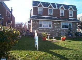 906 Friendship St, Philadelphia, PA 19111