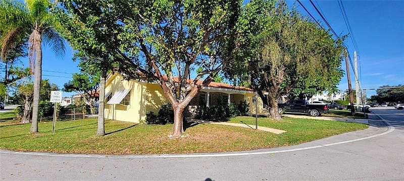 1st image of 18500 NE 22nd Ave