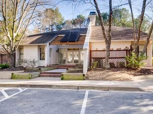 1407 Huntingdon Chase, Sandy Springs, GA 30350