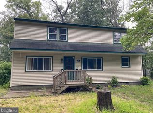 105 Cloverdale Ln, Williamstown, NJ 08094