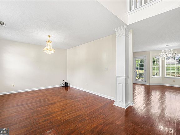 5th image of 6940 Pompas Ct