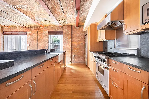 Rented by Corcoran | media 12