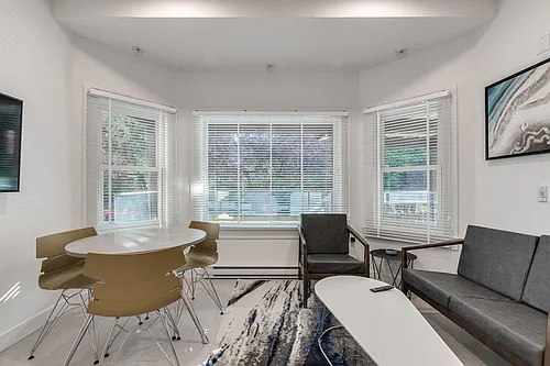 1431 Haro St #101 Photo 1