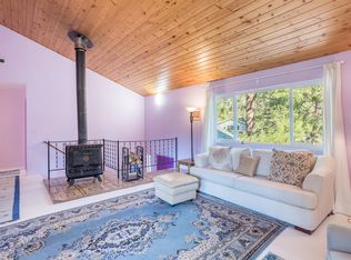 6532 Hogan Dr, Weed, CA