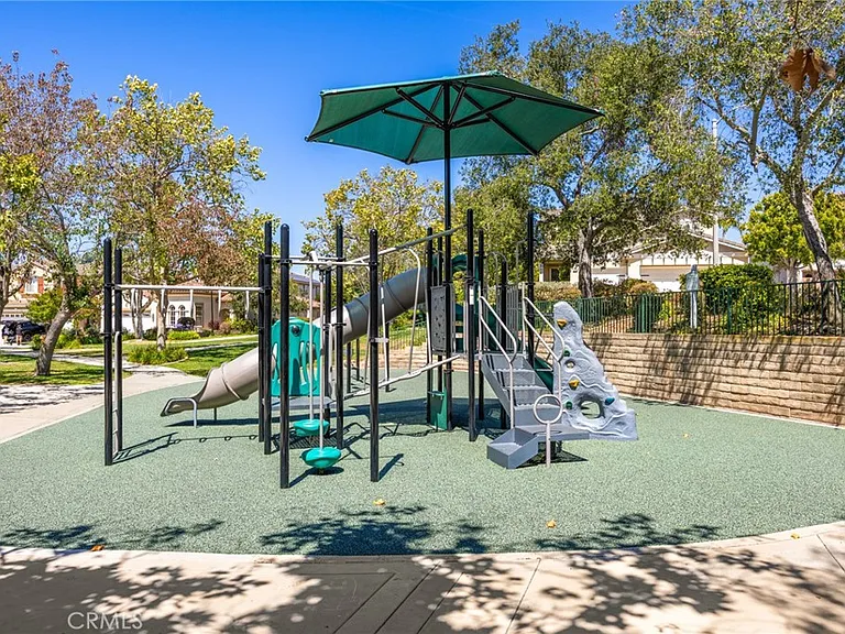 720 Camino Del Sol — Photo 50