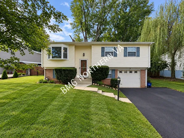 5365 Seneca Ct, Woodbridge, VA 22193