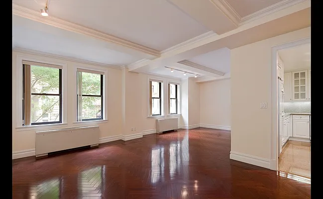 Rented by Douglas Elliman | media 18