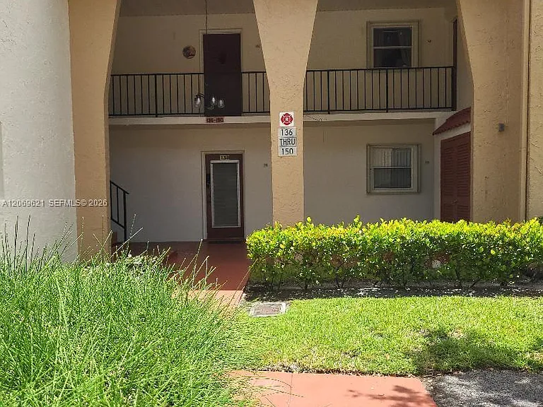 136 Lake Dora Dr #136 — Photo 32
