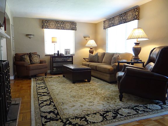 Main Floor Living Room