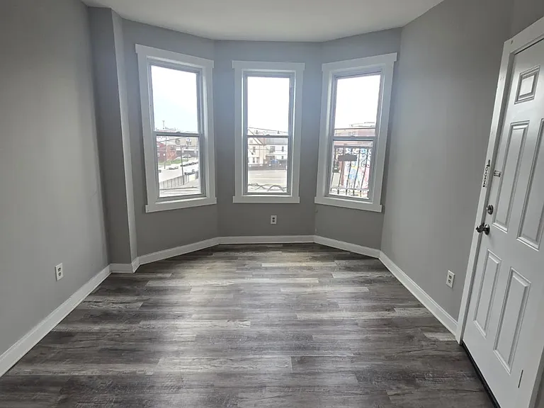 64 Hamilton Ave #6A — Photo 5