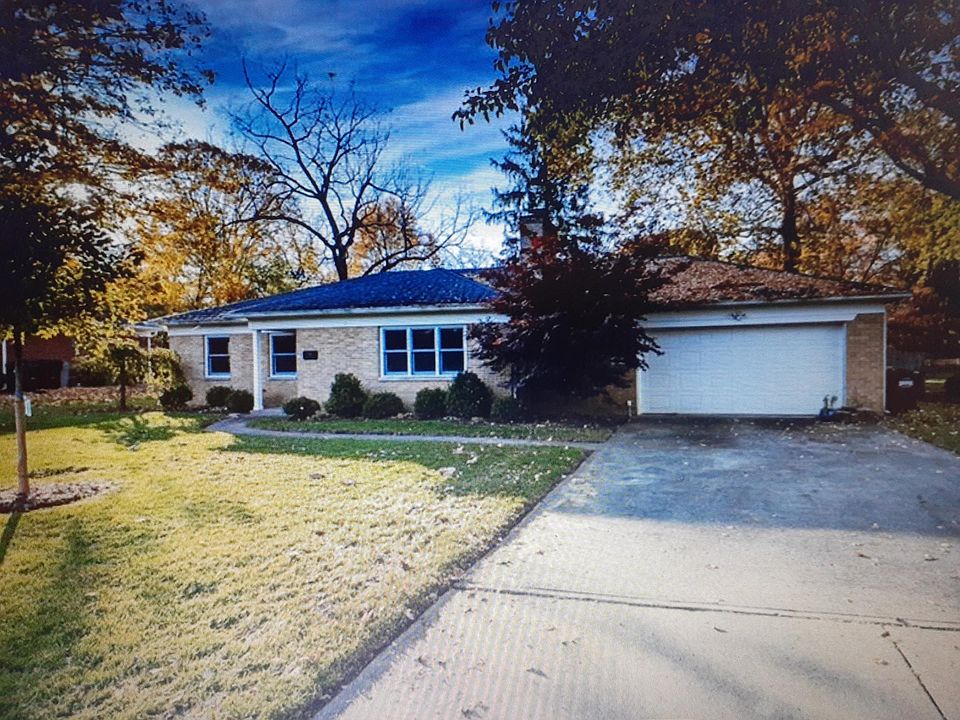1st image of 324 Marchester Dr