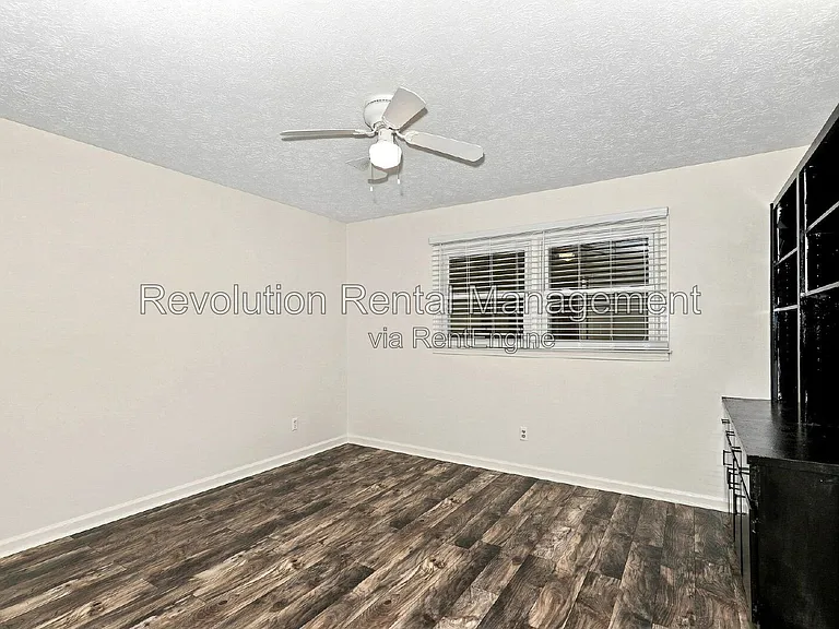 115 Hickory Ave — Photo 26