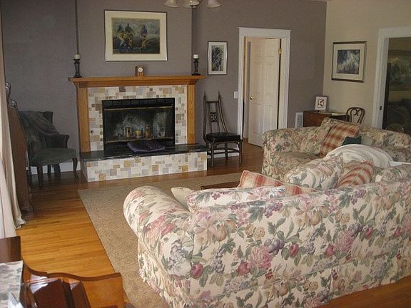 Family Room - Open to Kitchen & Breakfast Nook