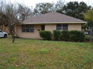 608 Caplin St, Houston, TX 77022