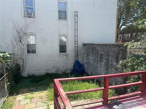 4th image of 7321 10th Ave