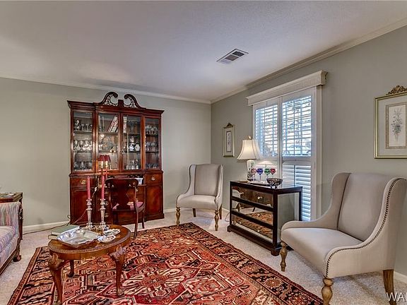 4th image of 623 Woodridge Dr